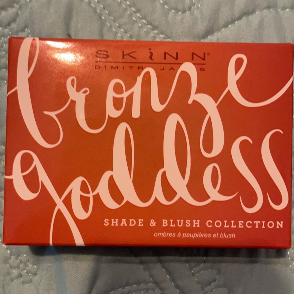 Dimitri James Bronze Goddess